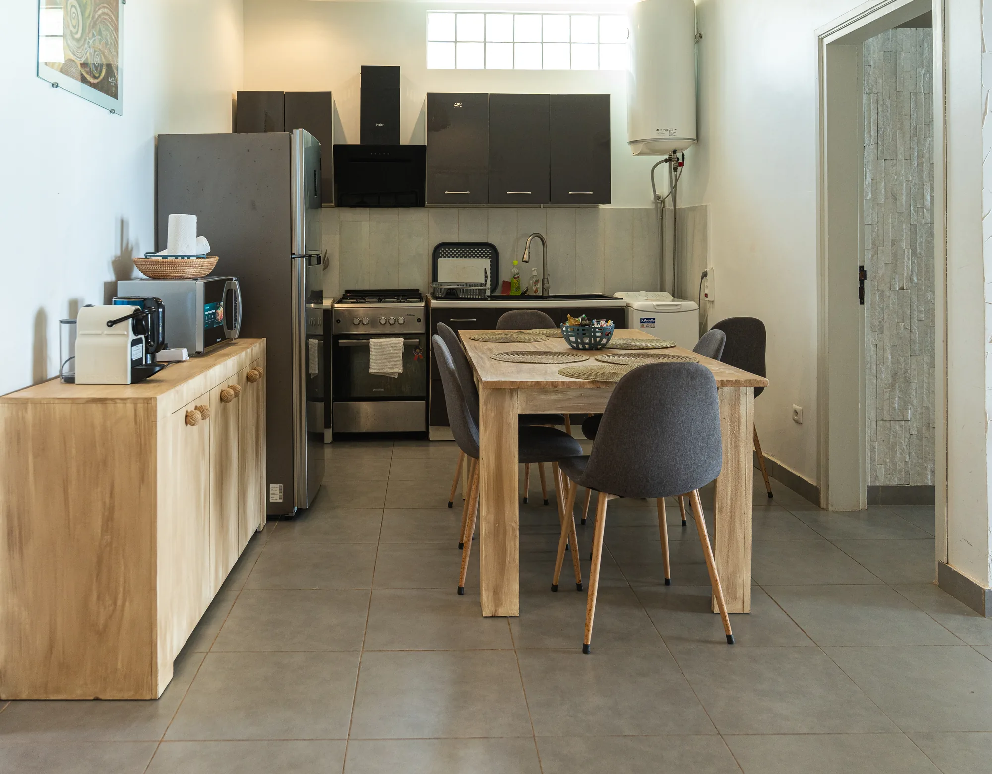 Cuisine et salle à manger, Noom